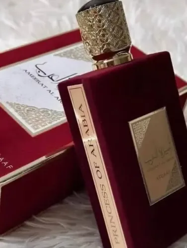 Perfume Ameerat Al Arab Lattafa