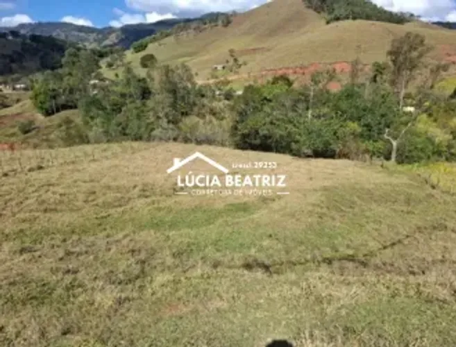 Ótima Chácara com 7.000m², Wenceslau Braz, Sul de Minas Gerais