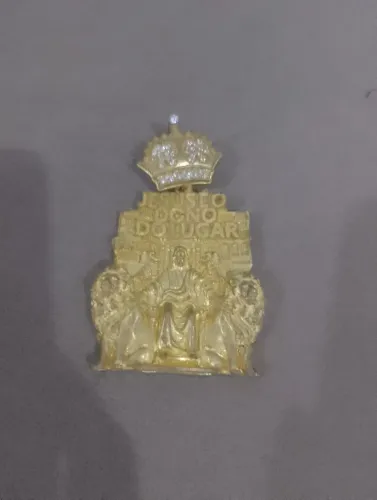 Pingente grande jesus é o dono do lugar de moeda antiga 