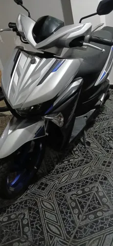 Troco por carro