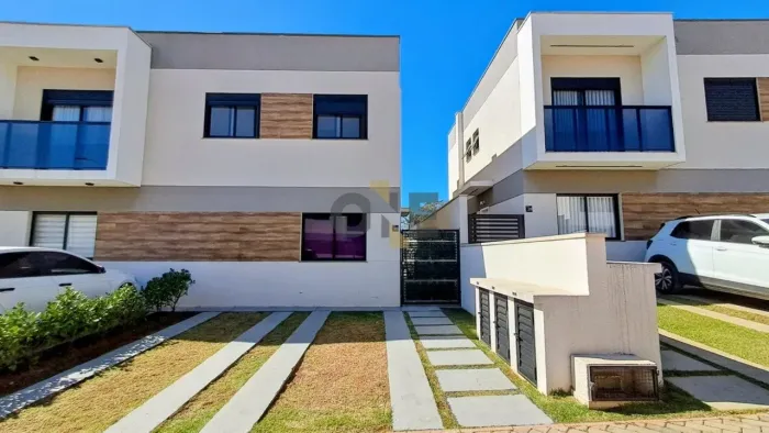 Casa com 3 dormitórios sendo 1 suíte à venda - Caucaia do Alto - Vargem Grande Paulista -