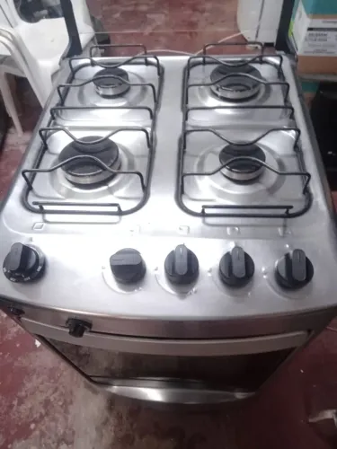 Fogão de 4 bocas
