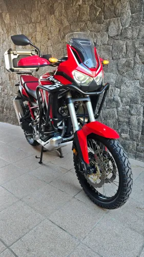 Honda Africa Twin DCT 2022