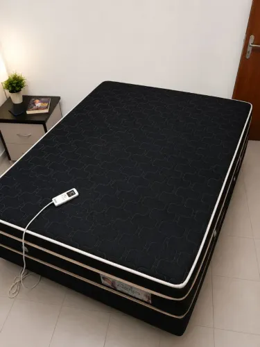 Colchão Queen Magnético Com Massageador Eletrônico (Ótimo Estado)