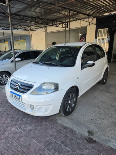 Citroen C3 GLX 1.4/ GLX Sonora 1.4 Flex 8V 5P 2012