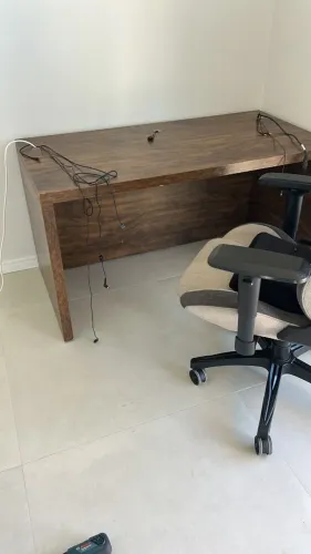 Mesa de escritório Dalla Costa MDF 140 vs 70 cm
