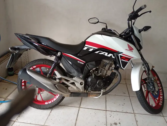 Honda CG 160 Titan S Flex 2021 - Edição Especial 40 Anos