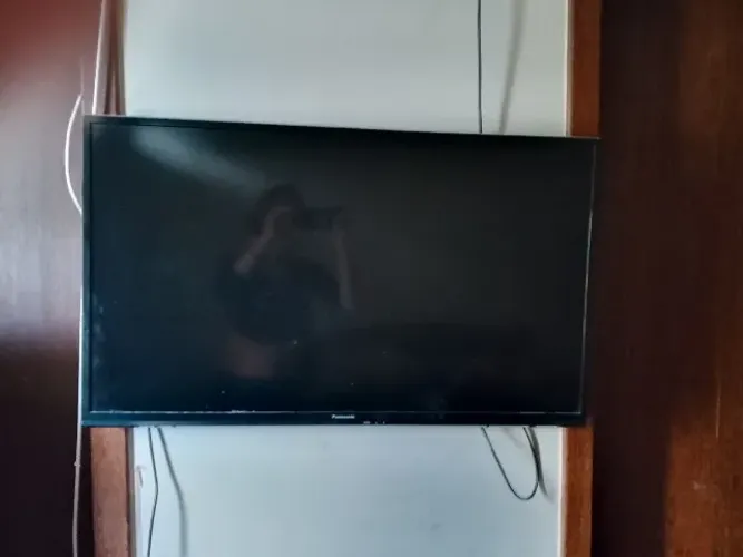Tv Panasonic 40 polegadas. Tela: LED de 40 polegadas.Resolução: Full HD (1920 x 1080 pi