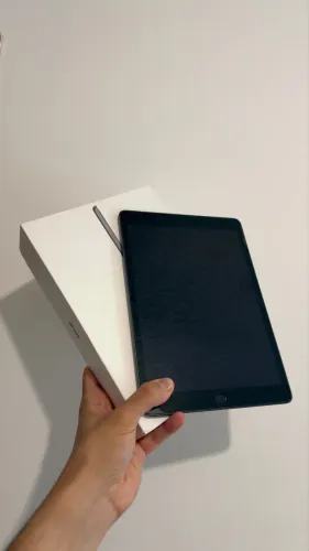 Ipad 9 - 64GB