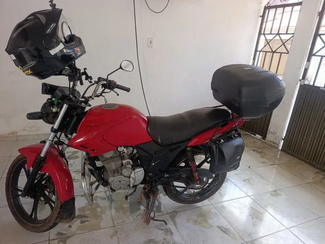 Vendo Dafra Riva 150 em Dias