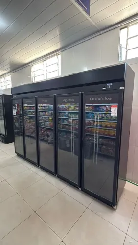 Expositor 2 portas FRICON 13.900 / 3 portas 15.900,00 <br>2 portas 13900,00<br>3 portas 15900,00
