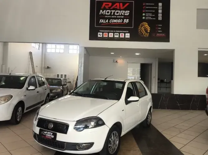 Fiat Palio Essence 1.6 Flex 16V 5P 2011