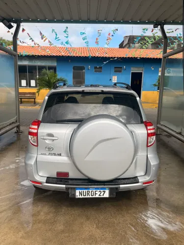 Toyota RAV4 2.4 4X2 16V 170cv Aut. 2011