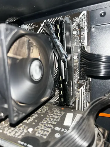 Vendo ou troco por kit i5 10400f por kit ryzen 5 5500