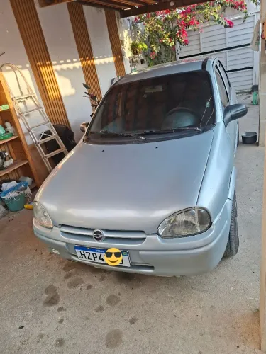 Chevrolet Corsa GL 1.6 MPFI / 1.4 EFI 2P E 4P 1998