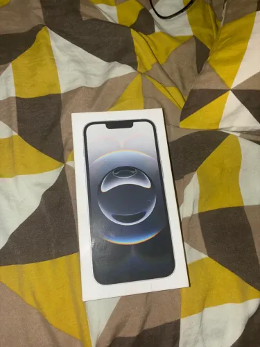 VENDO CAIXA DE IPHONE 16E.