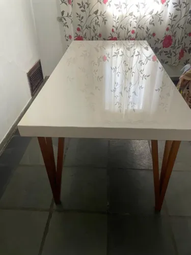 Mesa de jantar 6 lugares