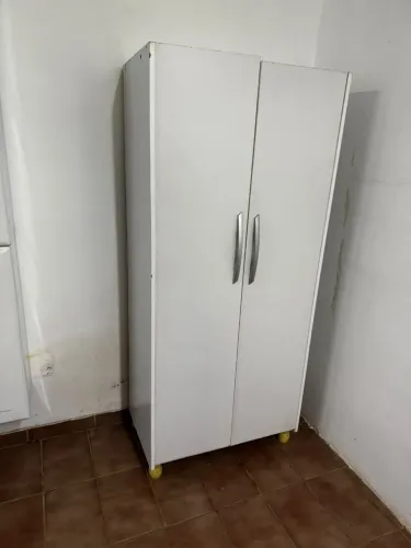 Armário multiuso grande