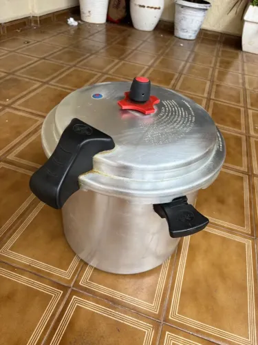 Panela de pressão industrial 
