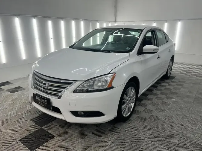 Nissan Sentra SL 2.0/ 2.0 Flex Fuel 16V Aut. 2015