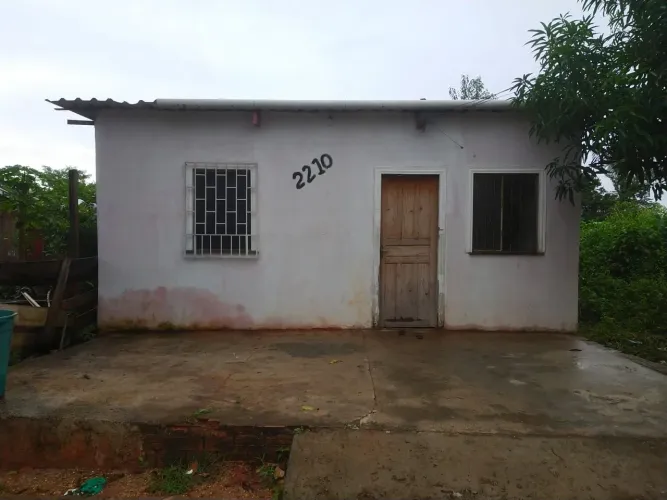 VENDE-SE uma casa em Manacapuru 