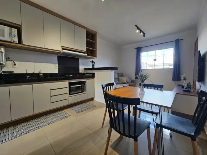 Apartamento mobiliado em região central de Franca