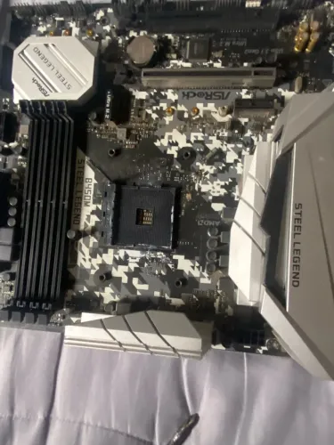 Placa-mãe ASRock B450M Steel Legend (AM4)