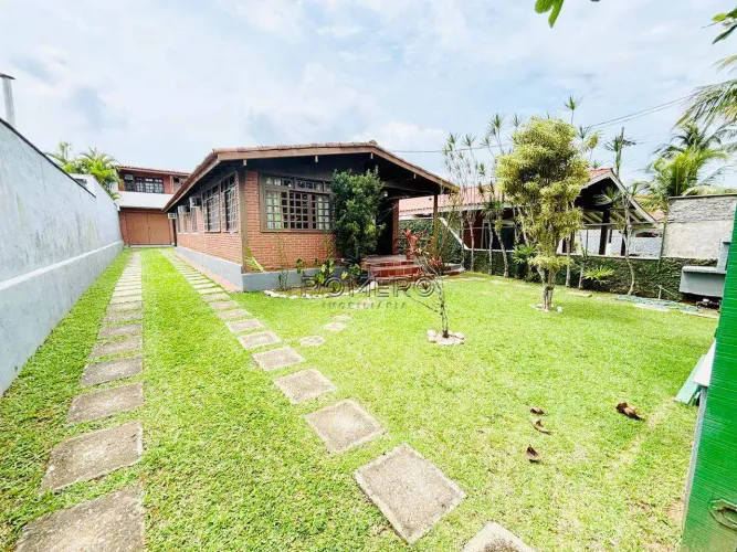 Casa de Condomínio com 6 quartos, Condomínio Lagoinha, Ubatuba - R$ 1.5 mi, Cod: 2787