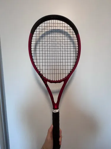 Raquete de Tênis Wilson Clash 98 V2 310g - 16x20