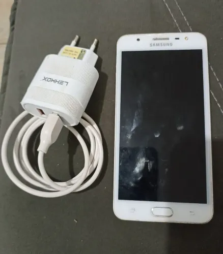 Celular J7 prime