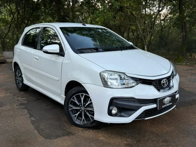 Toyota Etios Platinum 1.5 Flex 16V 4P Aut. 2018