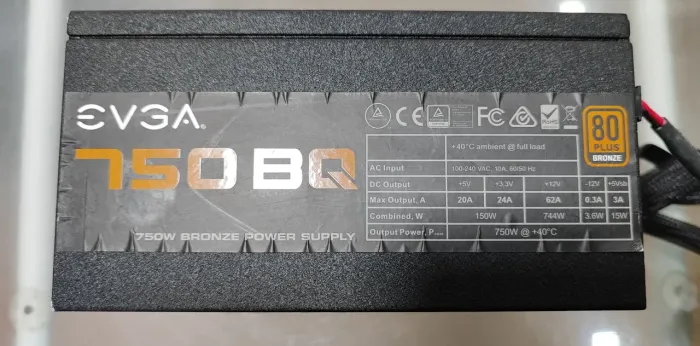 Fonte ATX 750W EVGA Modular