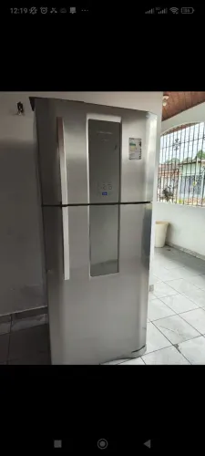 Geladeira inox Eletrolux 590 litros