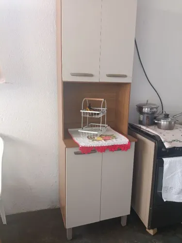 Armário usado 4 porta!