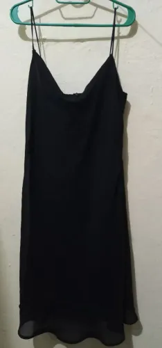 Vestido preto desapego
