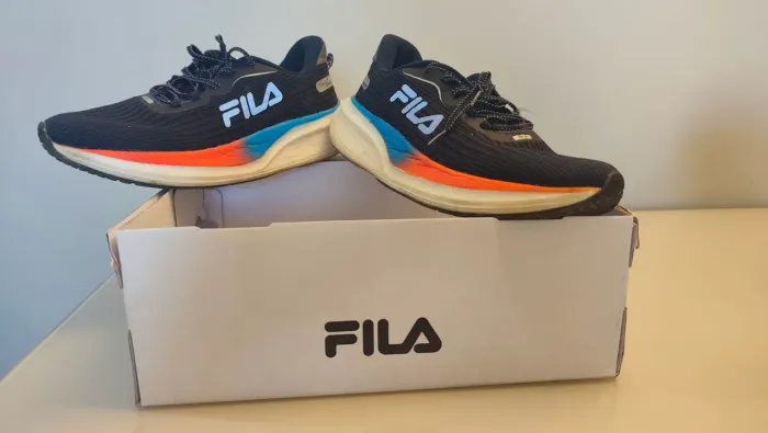 tênis corrida fila speddzone tamanho 40 zerado