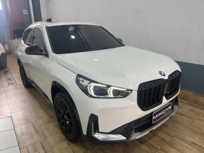 BMW X1 Sdrive 20I X-line 2.0 TB Active Flex 2024