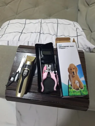 Vendo maquina de podar pet nova na caixa com vários acessórios