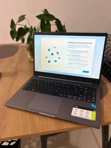 Notebook Samsung Book 550XDA