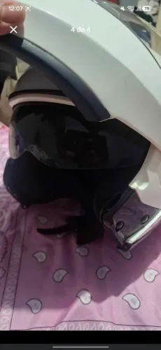 Capacete peels