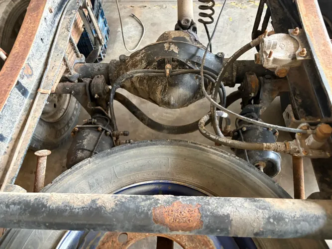 Eixo traseiro a ar MB 710