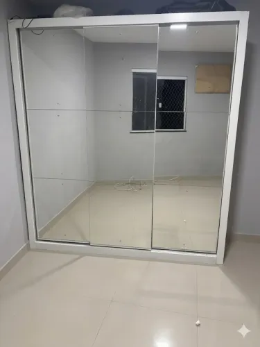 Guarda roupa casal