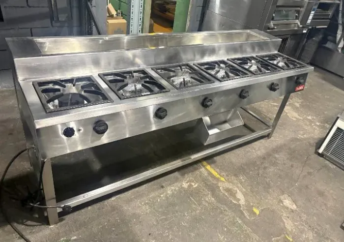 Fogão industrial em linha inox 