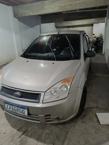 Ford Fiesta 1.0 8V Flex/class 1.0 8V Flex 5P 2010