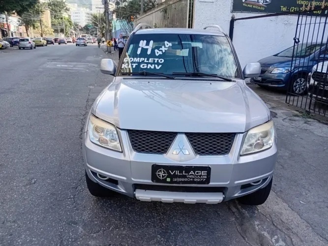 Mitsubishi Pajero TR4 2.0/ 2.0 Flex 16V 4X4 Aut. 2014
