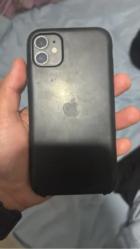 iPhone 11 para troca ou venda. Por Android de bateria demorada