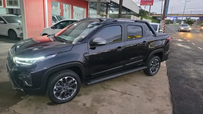 Fiat Strada Ultra 1.0 Flex Turbo CD Aut. 2025