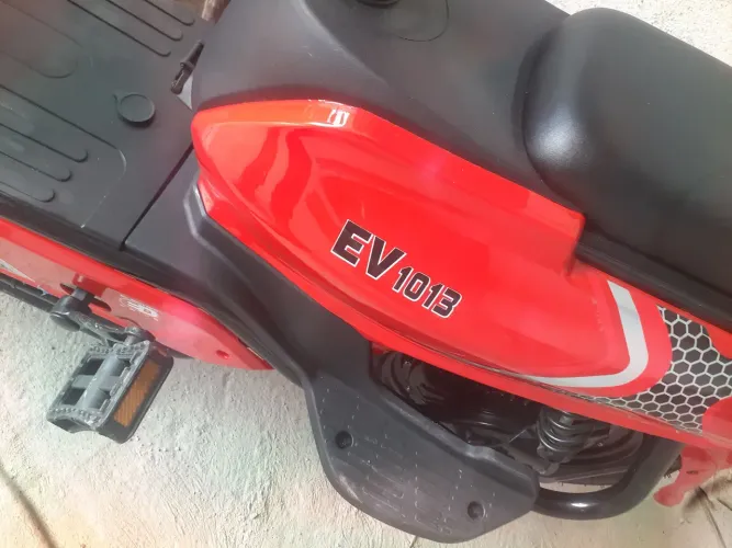 Vendo uma bicicleta  elétrica