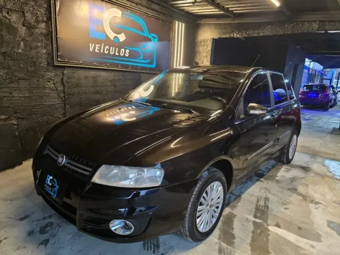 Fiat Stilo 1.8 Attractive Flex 8V 5P 2011