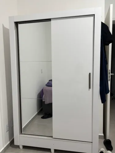 Guarda-Roupa Solteiro com Espelho 2 Portas de Correr e 2 Gavetas Branco